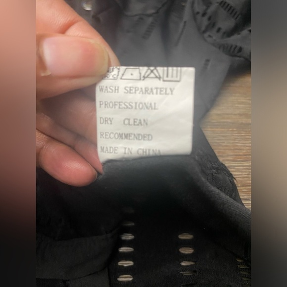 Hollow Out Button Down Shirt Blouse
Women Cutout Top collared black XL - Picture 4 of 8